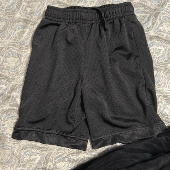 Bundle: Athletic works boy shorts and short sleeve tee - Picture 1 of 7